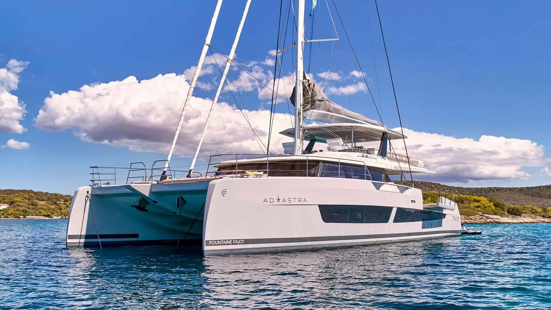 Ad Astra 80 — Custom, Fountaine Pajot