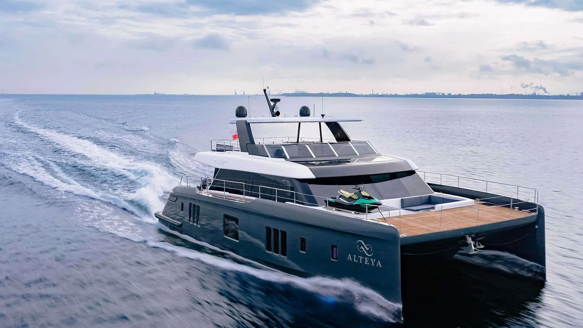 Alteya — 70 Sunreef Power