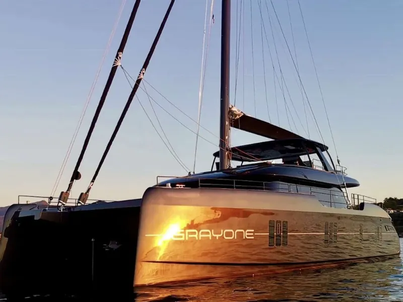 GrayOne — Sunreef 80 Sailing