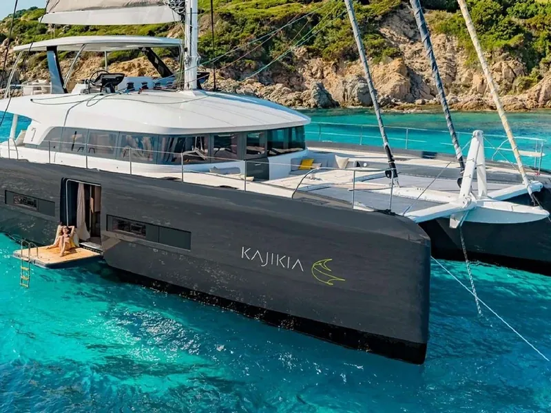 Kajikia — Lagoon Seventy 7